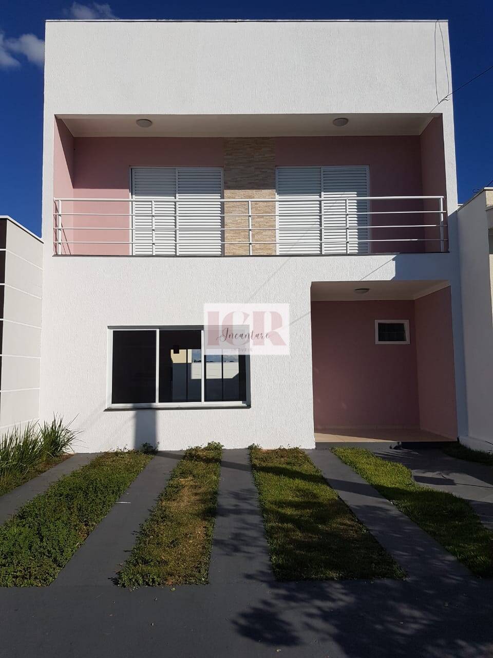 Casa de Condomínio à venda com 3 quartos, 163m² - Foto 2