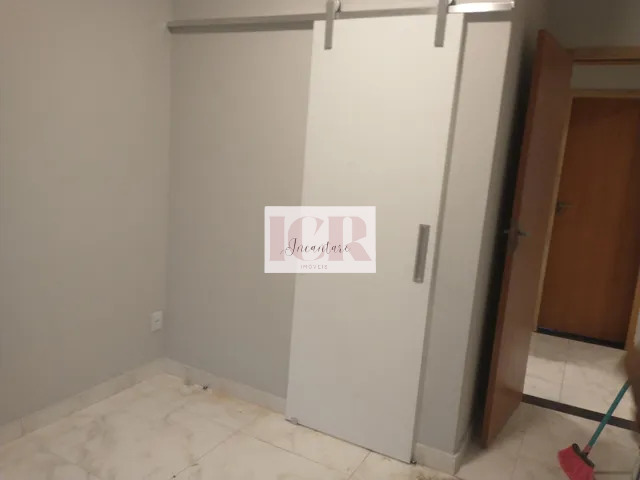 Casa à venda com 2 quartos, 79m² - Foto 5