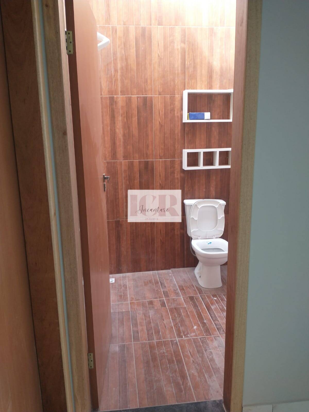 Casa à venda com 2 quartos, 79m² - Foto 13