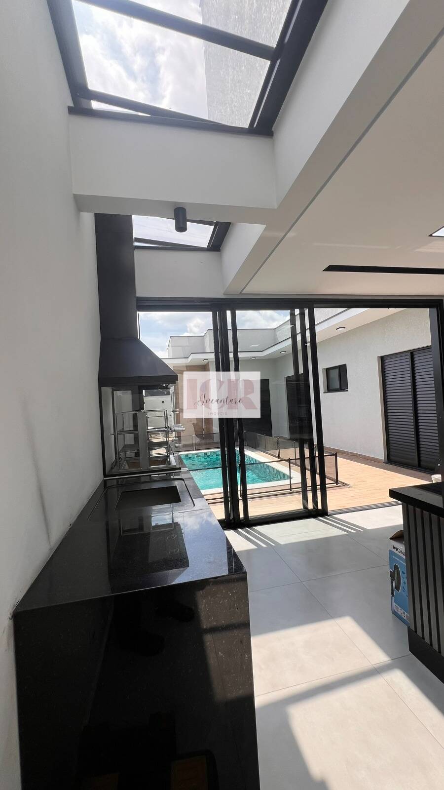 Casa de Condomínio à venda com 3 quartos, 192m² - Foto 19