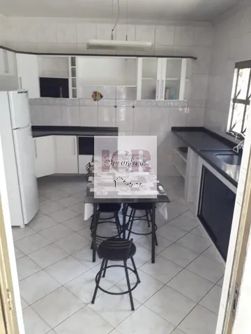 Sobrado à venda com 4 quartos, 240m² - Foto 14