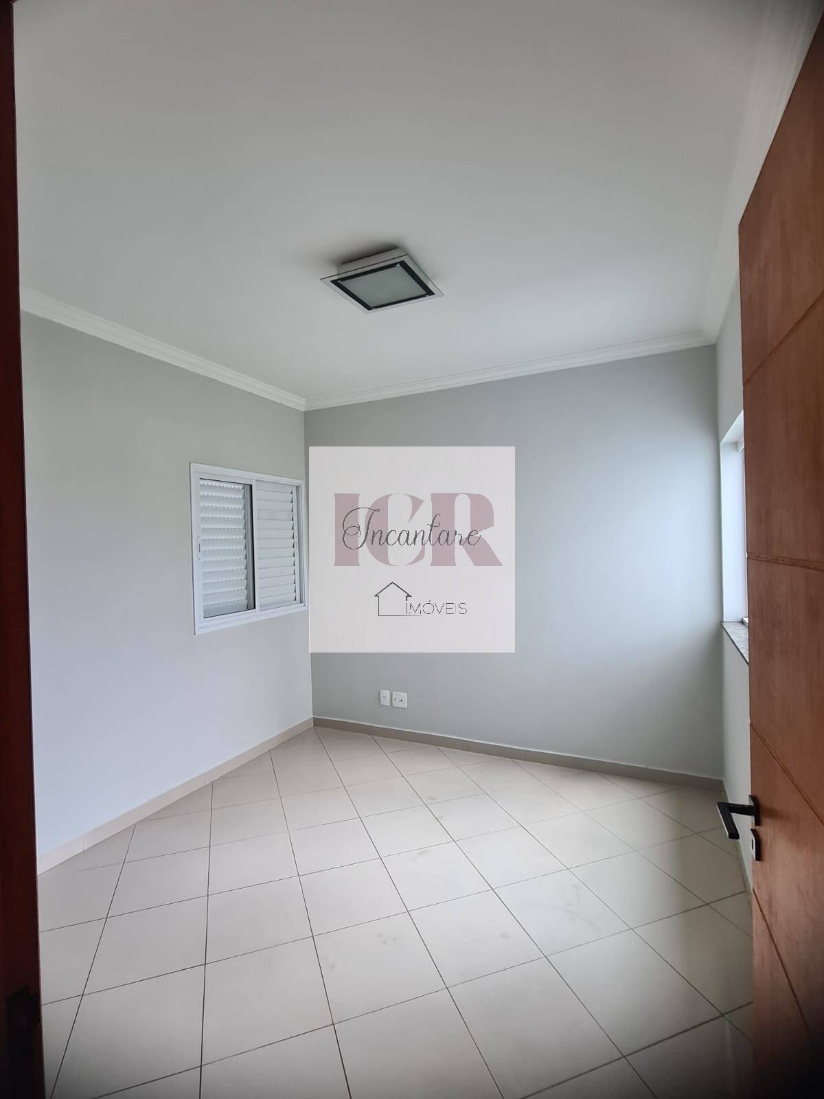 Casa de Condomínio à venda com 4 quartos, 220m² - Foto 9