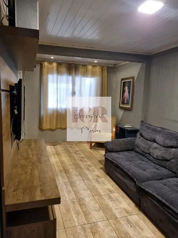 Casa à venda com 3 quartos, 122m² - Foto 1