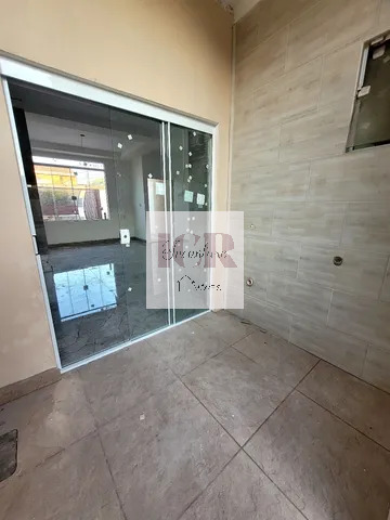 Casa à venda com 2 quartos, 69m² - Foto 5