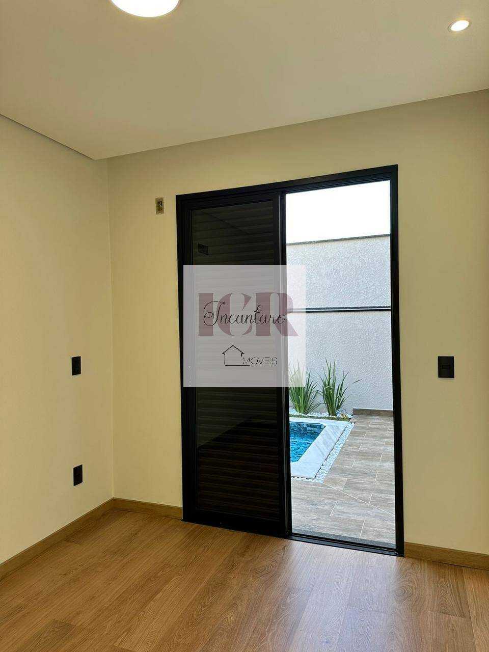 Casa à venda com 2 quartos, 180m² - Foto 14