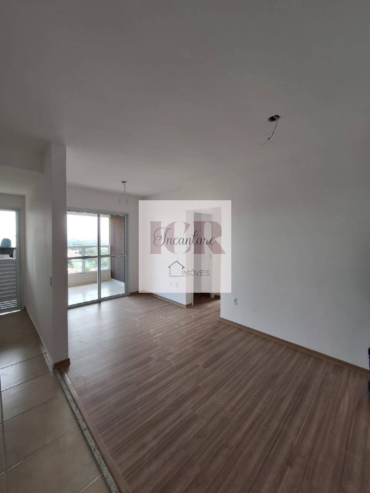 Apartamento à venda com 2 quartos, 62m² - Foto 5