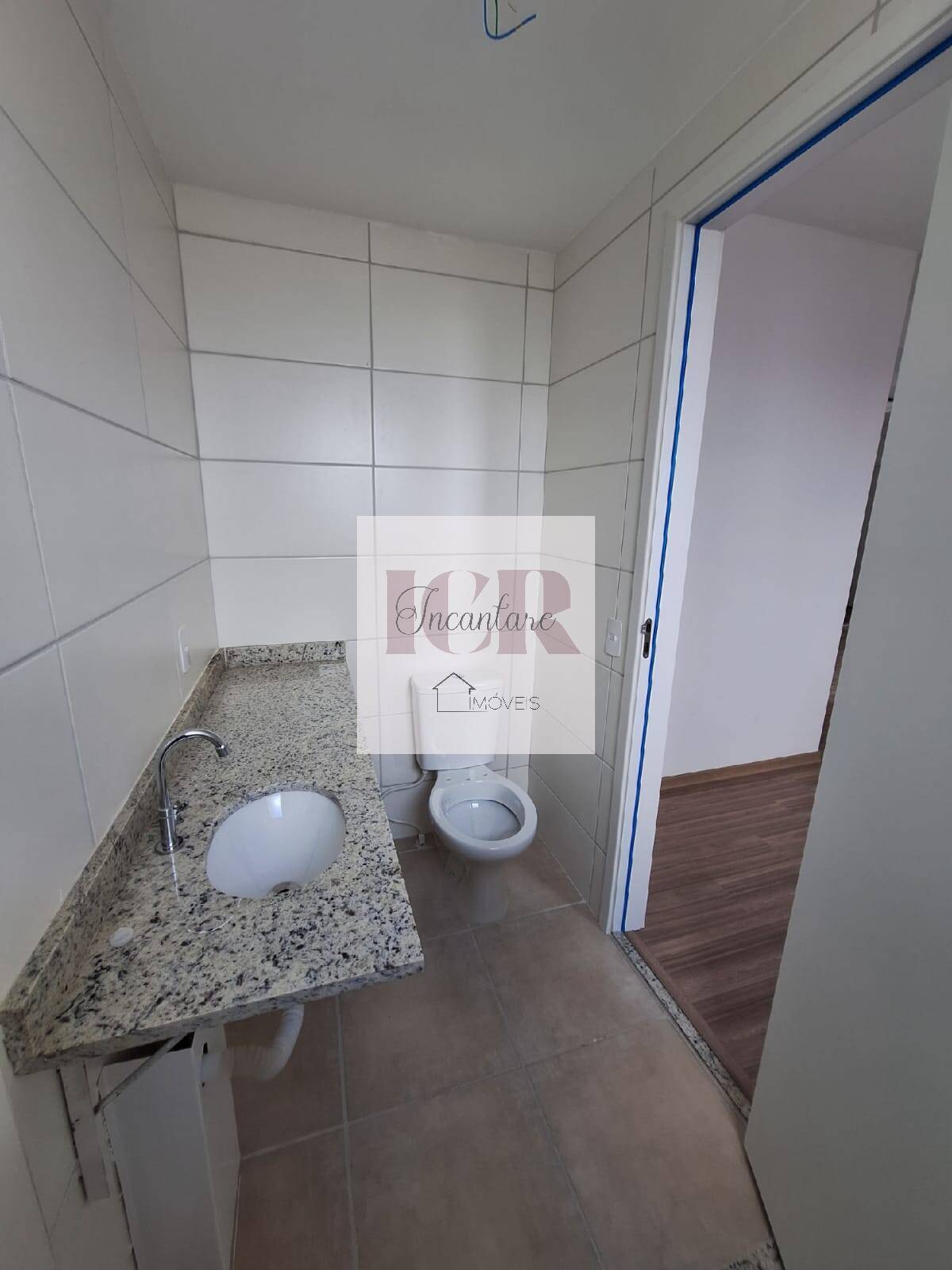 Apartamento à venda com 2 quartos, 62m² - Foto 11