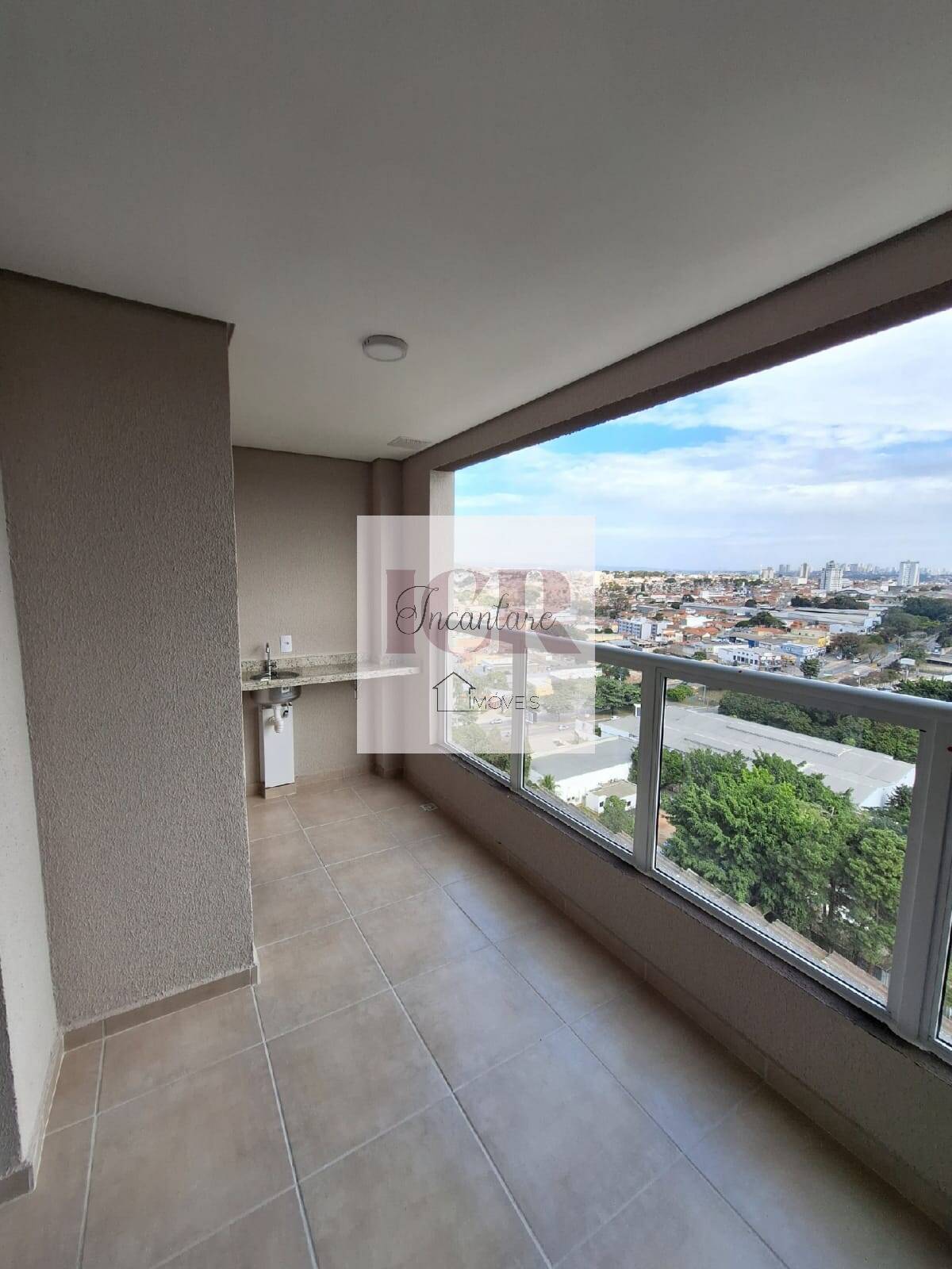 Apartamento à venda com 2 quartos, 62m² - Foto 2