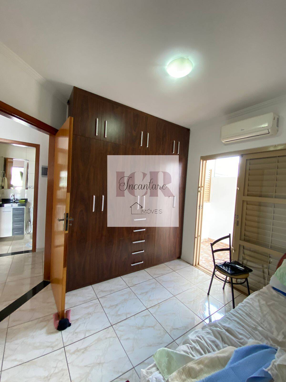 Casa à venda com 3 quartos, 196m² - Foto 12