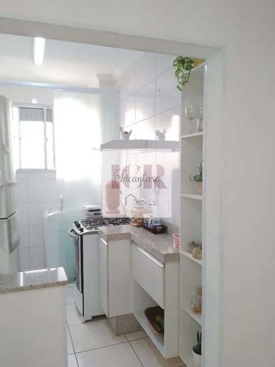 Apartamento à venda com 2 quartos, 49m² - Foto 3