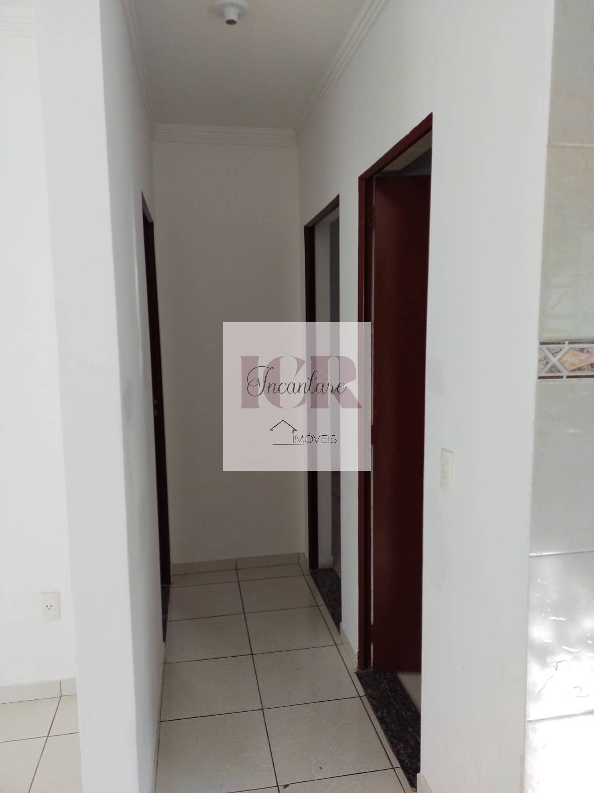 Casa à venda com 2 quartos, 48m² - Foto 18