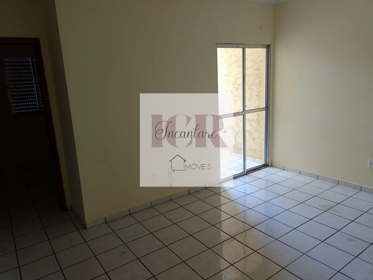 Apartamento à venda com 2 quartos, 78m² - Foto 1