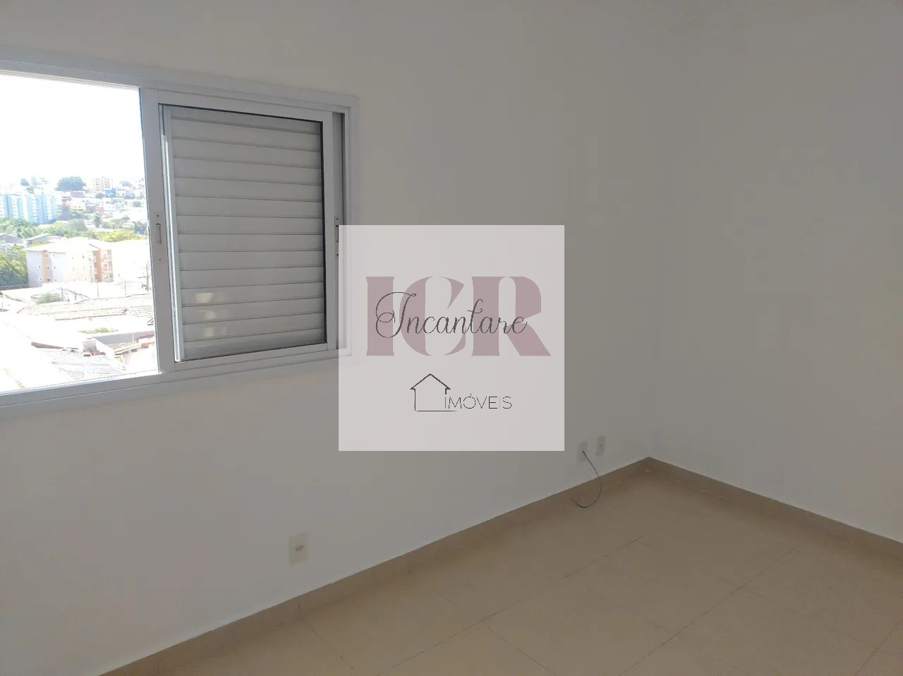 Apartamento à venda com 2 quartos, 49m² - Foto 2