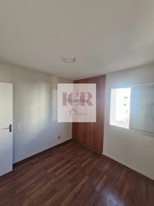 Apartamento à venda com 3 quartos, 80m² - Foto 10