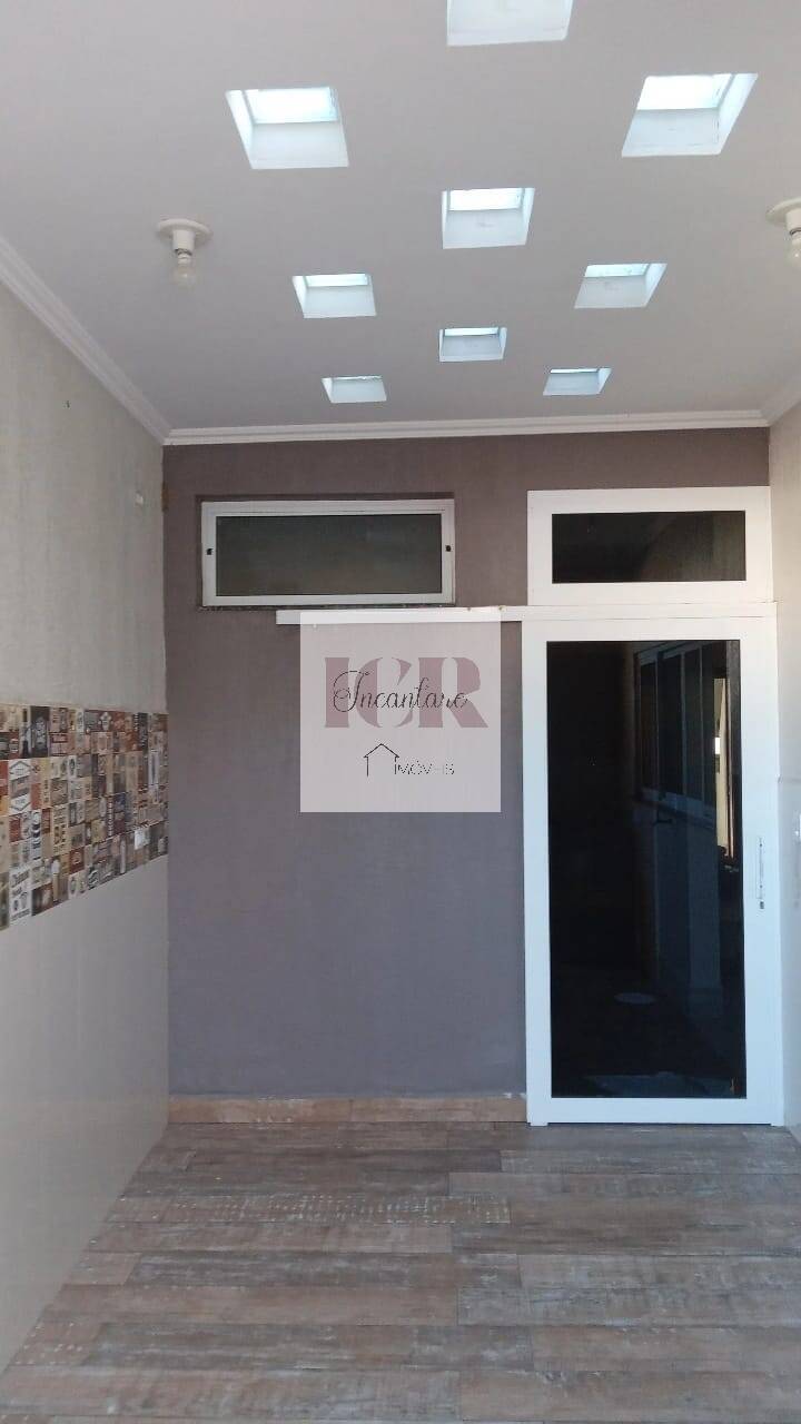 Casa à venda com 3 quartos, 130m² - Foto 3