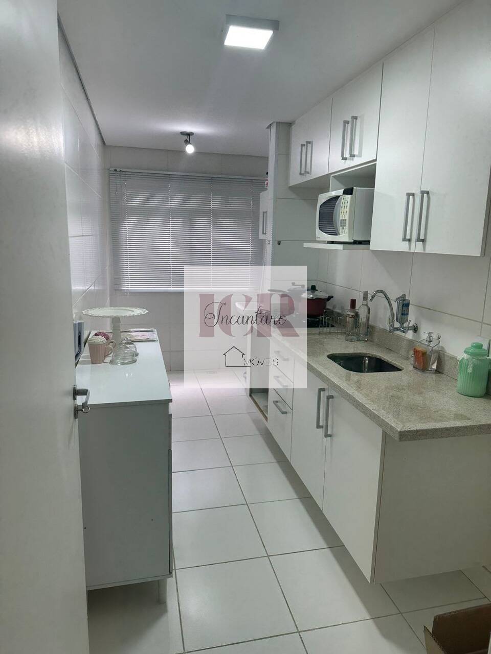 Apartamento à venda com 2 quartos, 50m² - Foto 13