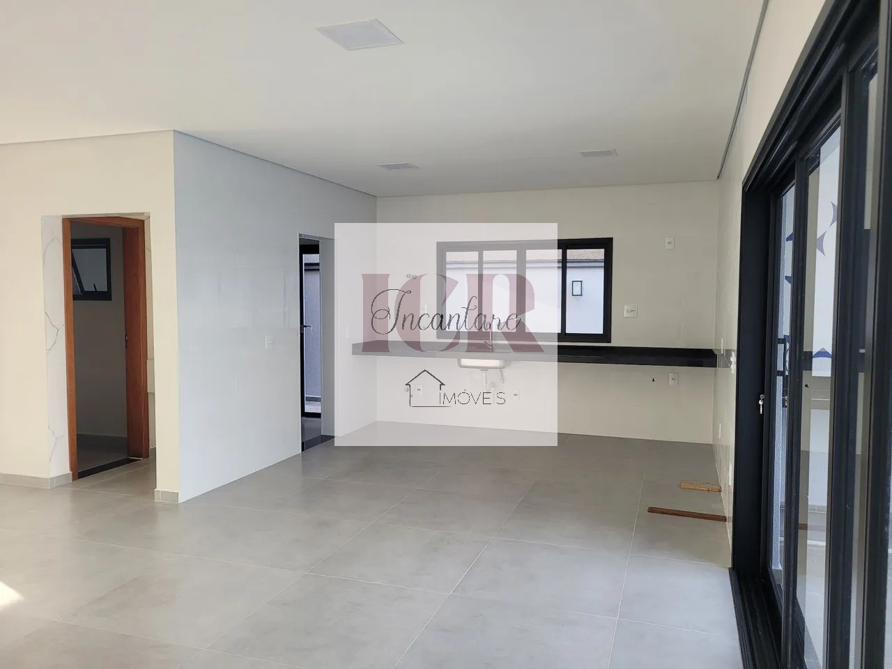 Casa de Condomínio à venda com 3 quartos, 218m² - Foto 5