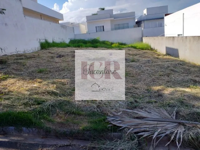 Terreno à venda, 300m² - Foto 1