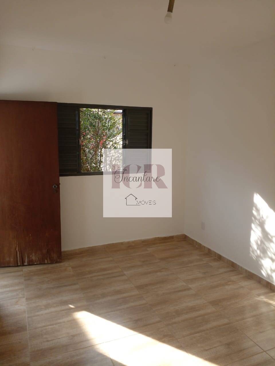 Casa à venda com 3 quartos, 90m² - Foto 9