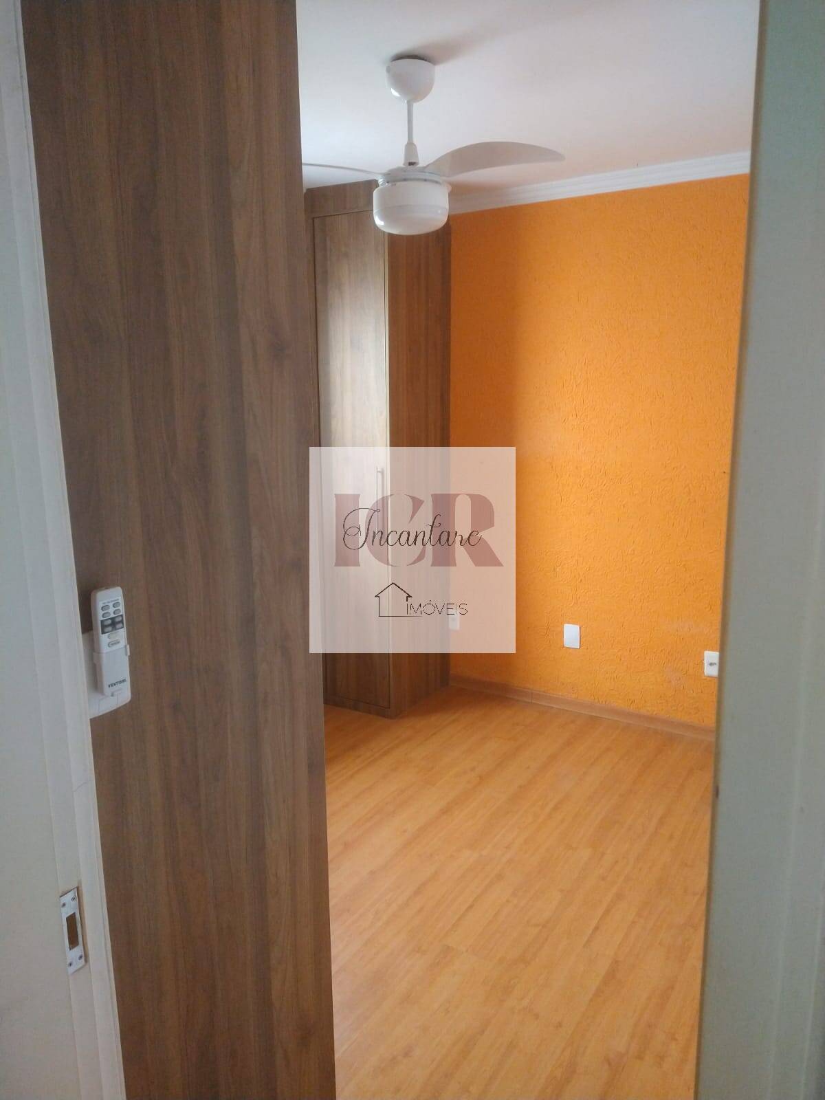 Casa à venda com 3 quartos, 101m² - Foto 4