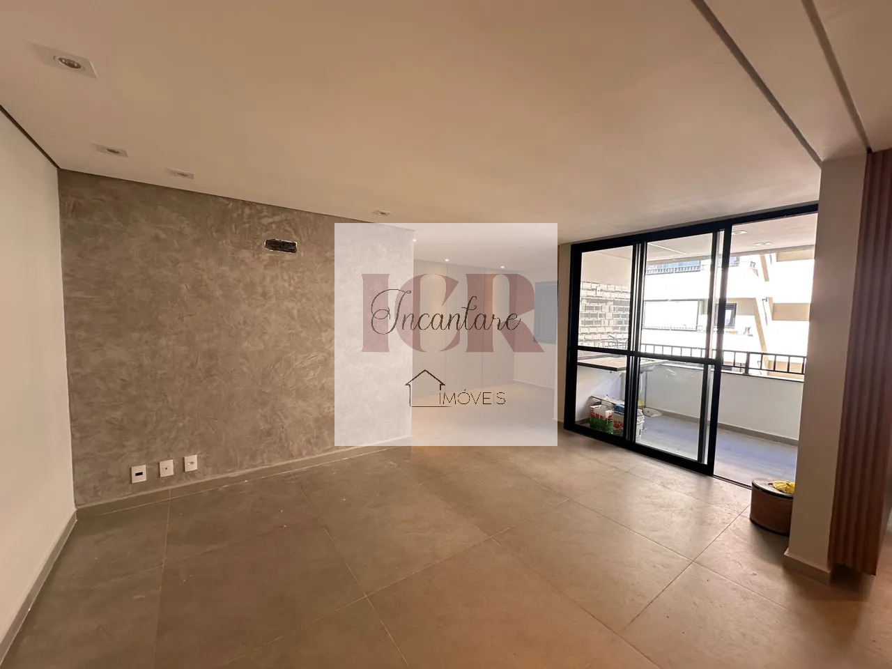 Apartamento à venda com 3 quartos, 69m² - Foto 1