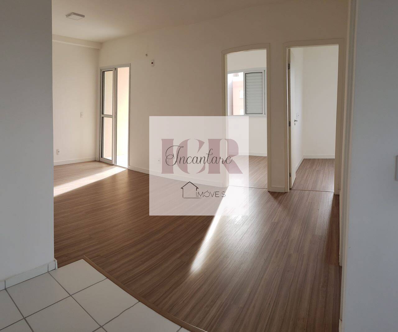 Apartamento à venda com 2 quartos, 53m² - Foto 1