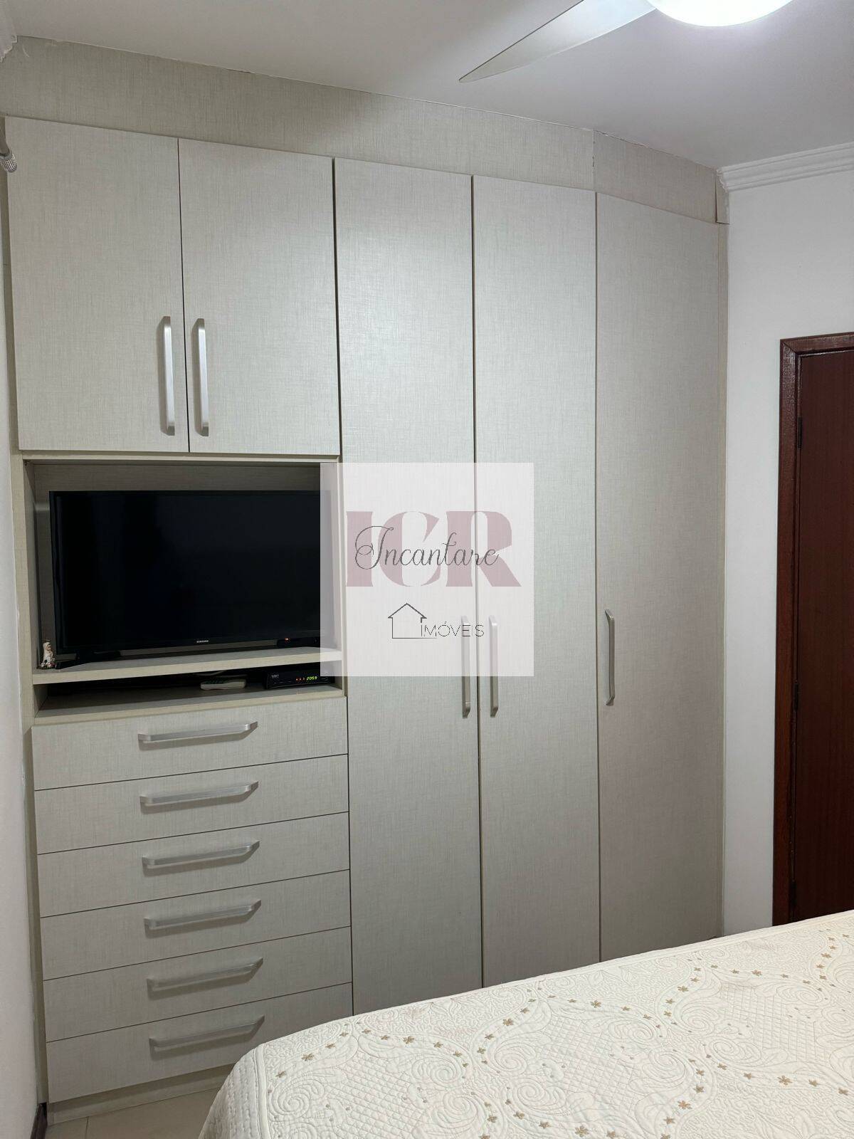 Apartamento à venda com 3 quartos, 74m² - Foto 15