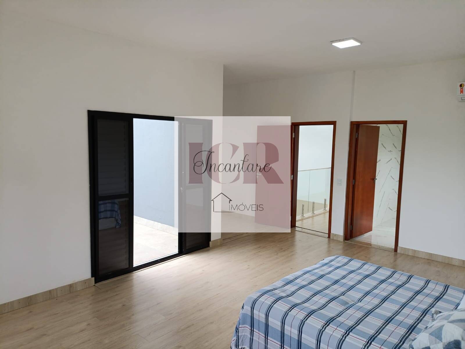 Casa para alugar com 4 quartos, 1050m² - Foto 13