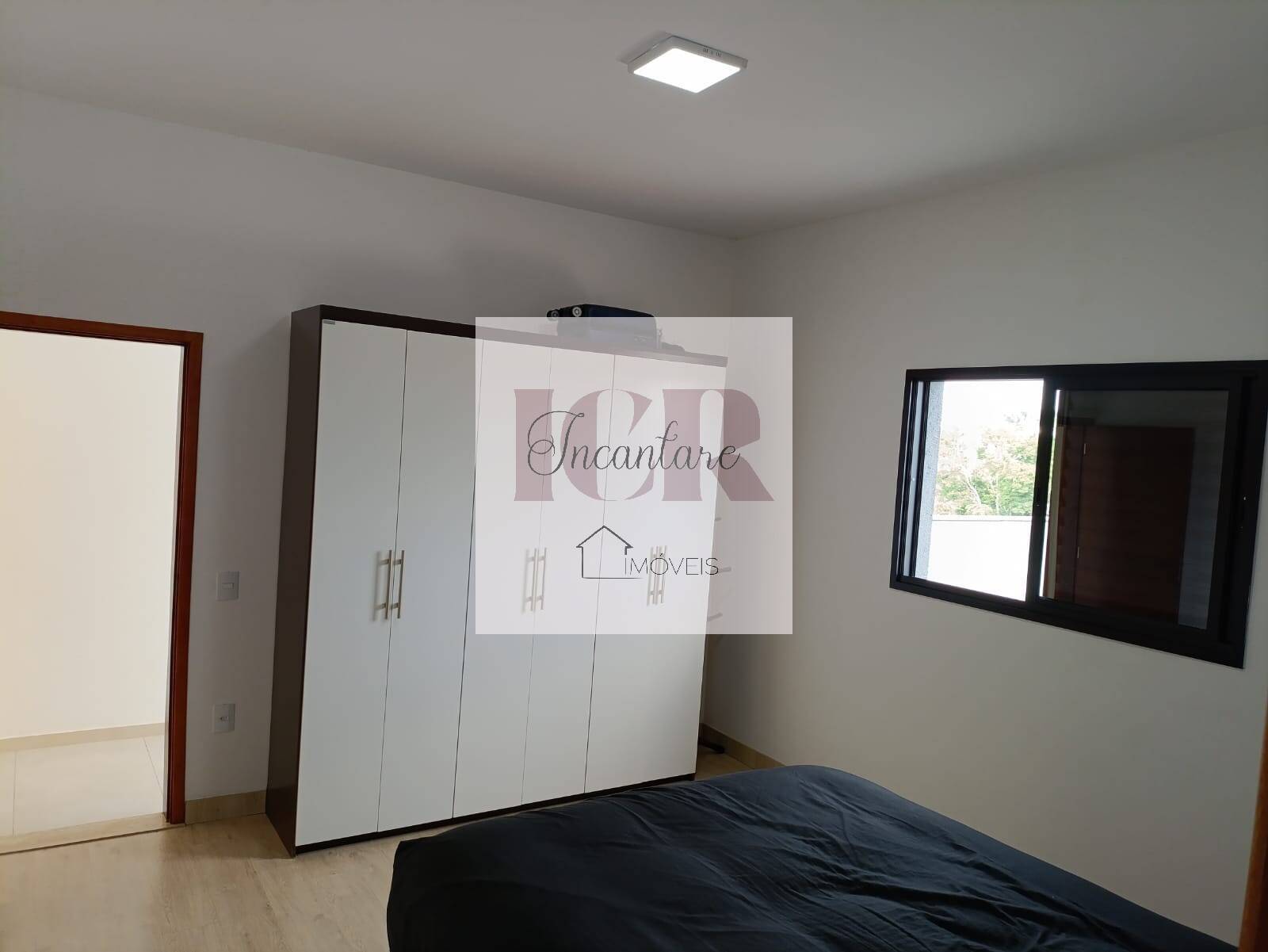 Casa para alugar com 4 quartos, 1050m² - Foto 14