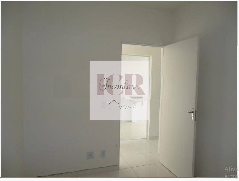 Apartamento à venda com 2 quartos, 60m² - Foto 5