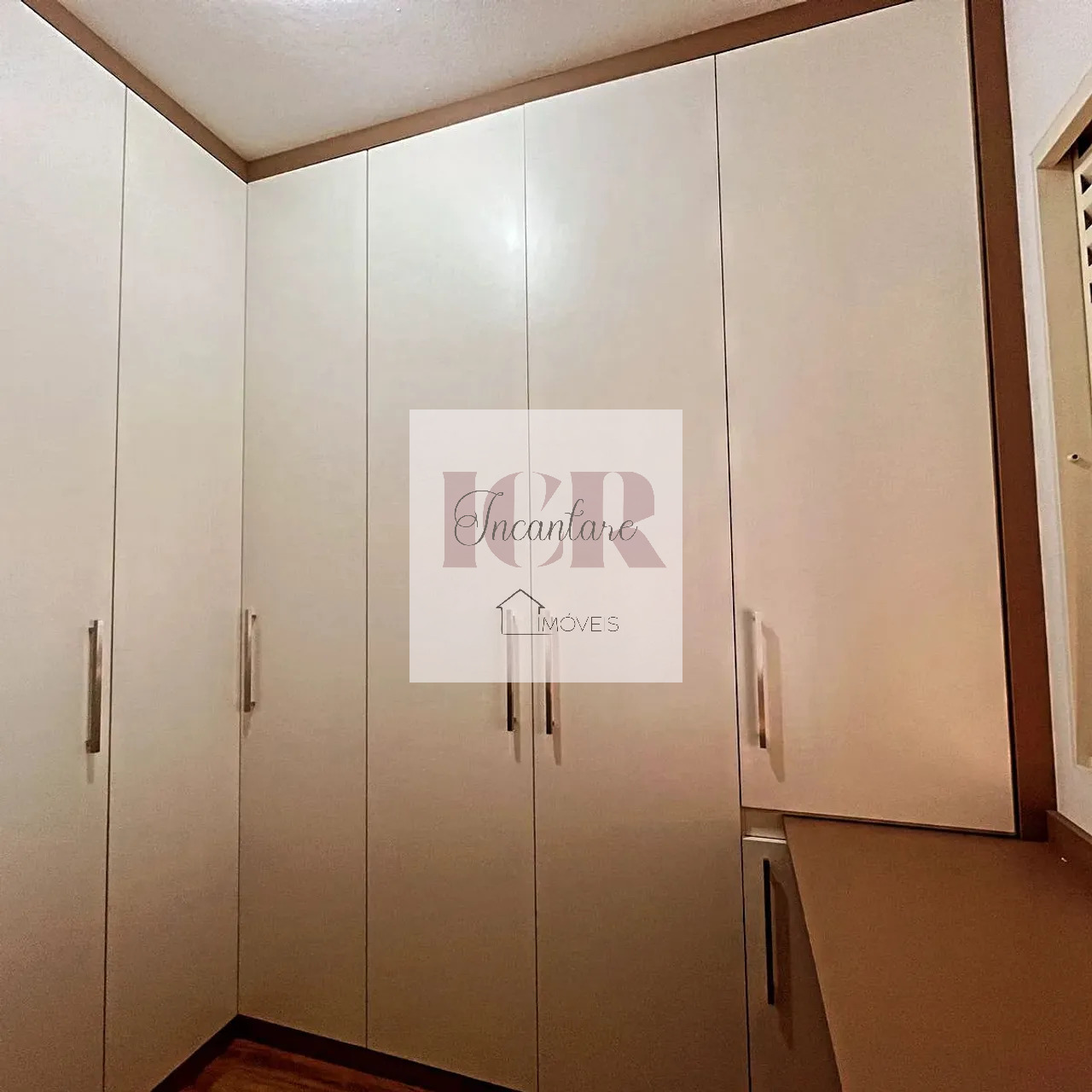 Apartamento à venda com 2 quartos, 52m² - Foto 12