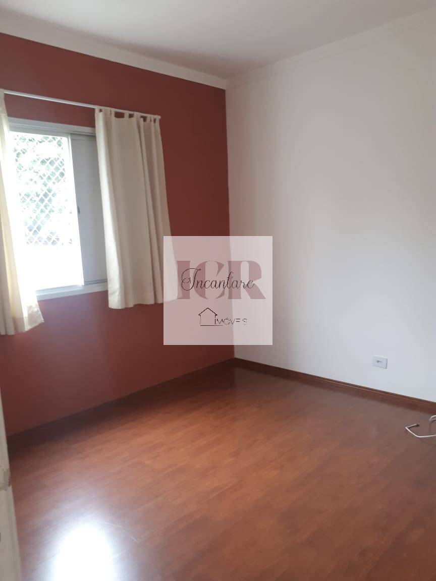 Apartamento à venda com 2 quartos, 65m² - Foto 2