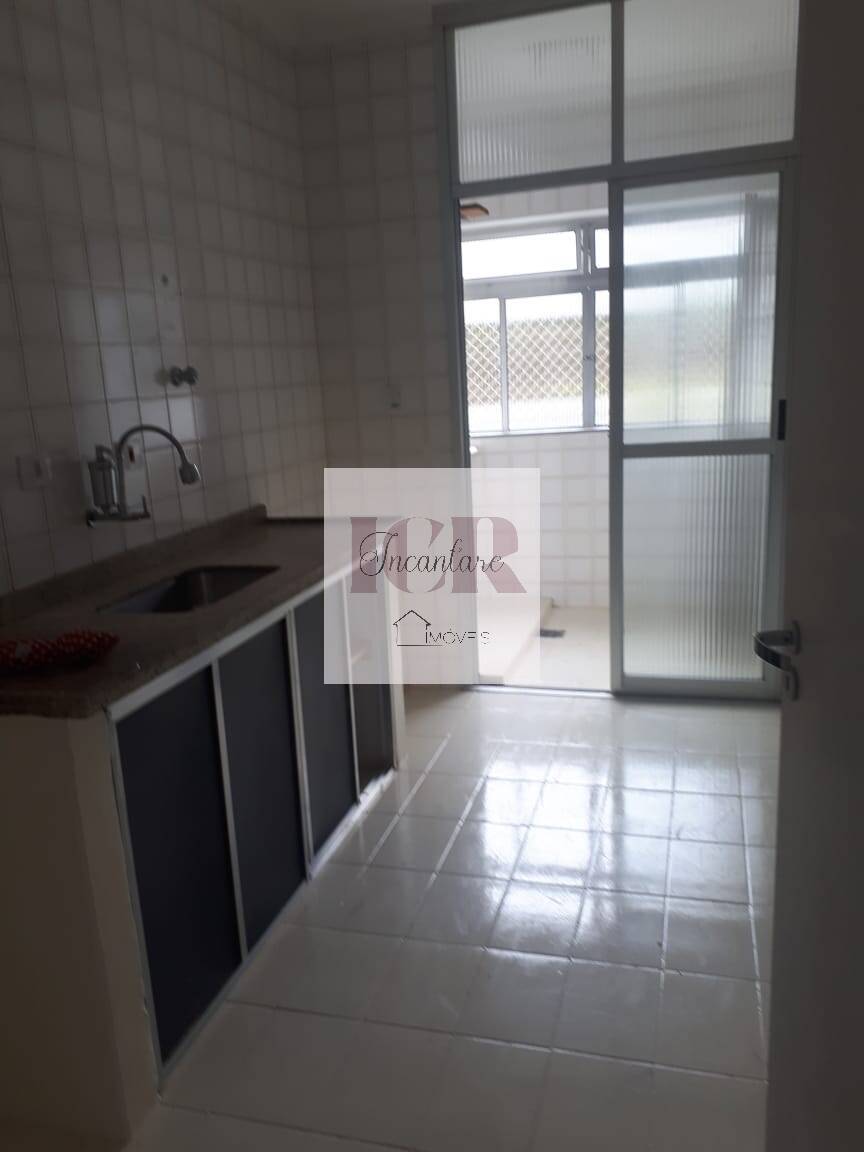 Apartamento à venda com 2 quartos, 65m² - Foto 14