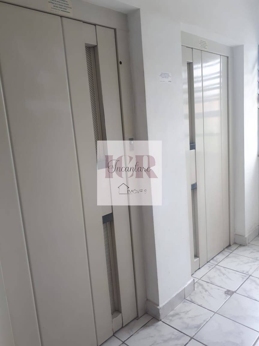 Apartamento à venda com 2 quartos, 65m² - Foto 11