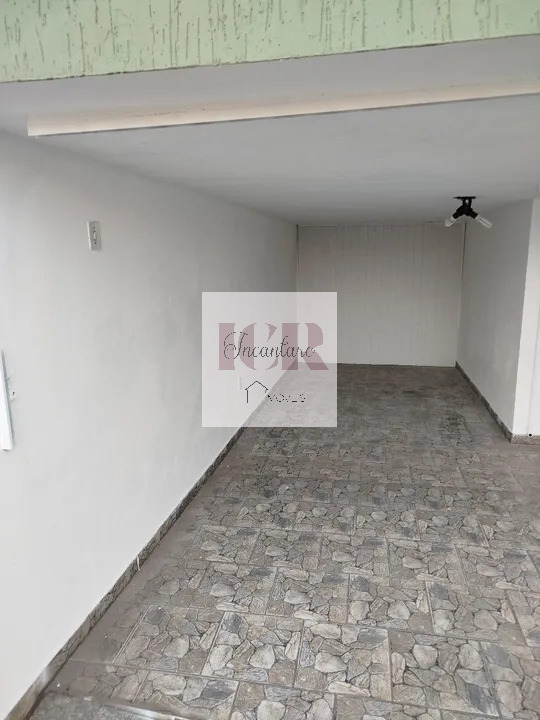 Casa à venda com 2 quartos, 210m² - Foto 17