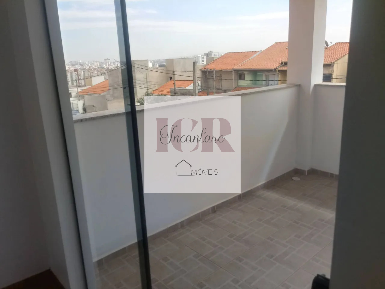 Casa à venda com 4 quartos, 260m² - Foto 2