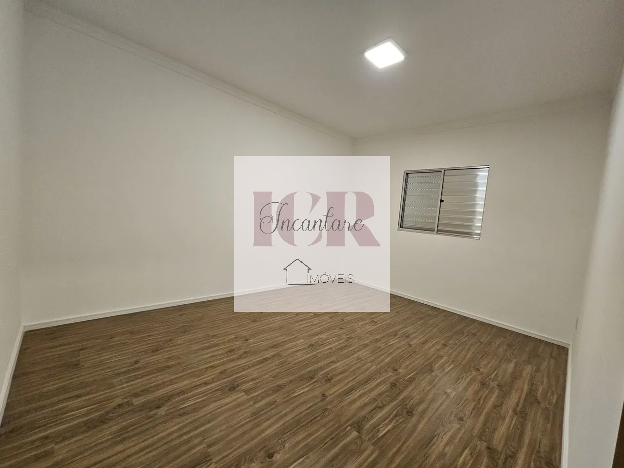 Casa à venda com 2 quartos, 102m² - Foto 5