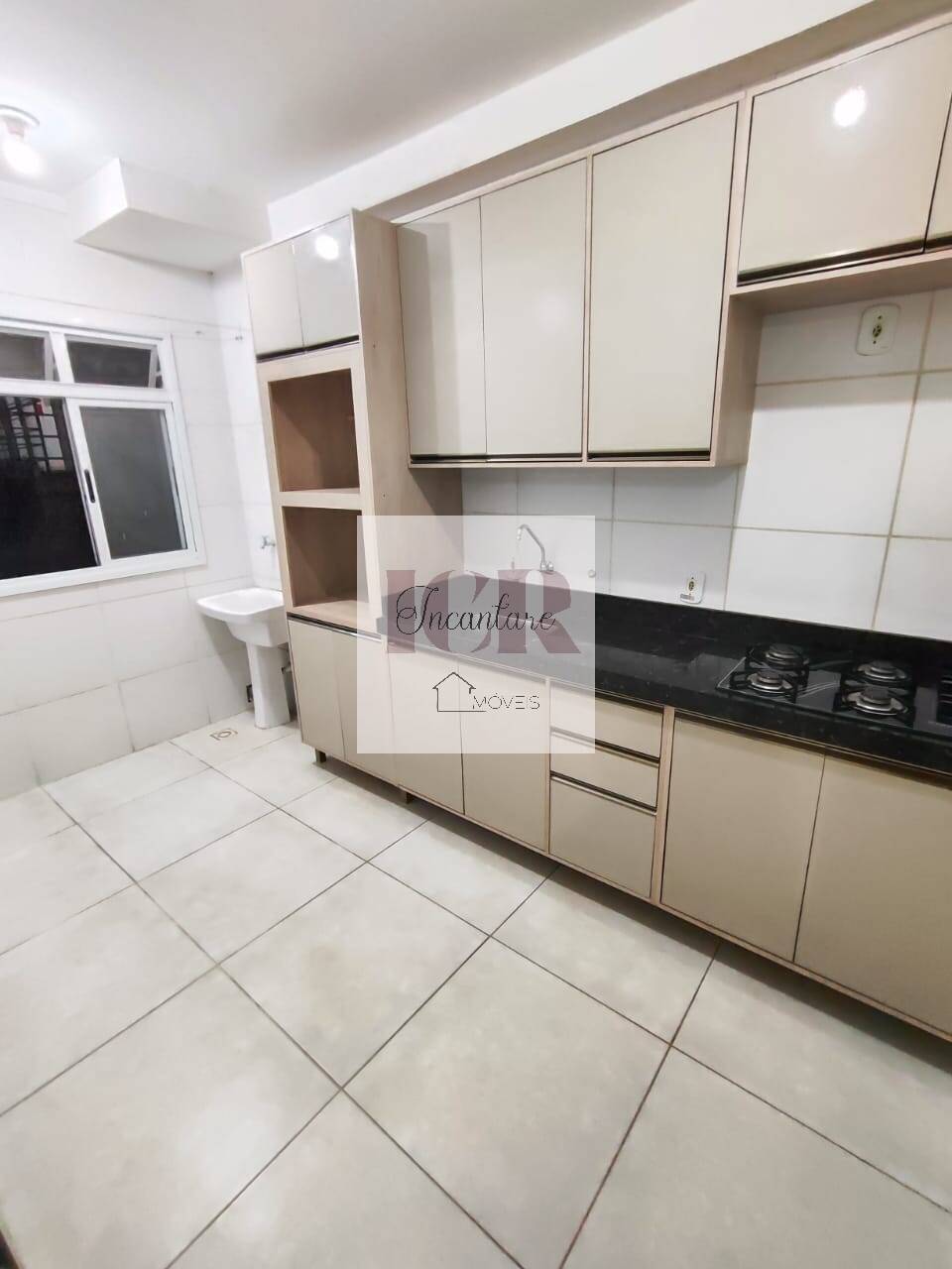 Apartamento à venda com 2 quartos, 49m² - Foto 1