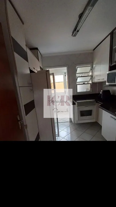 Apartamento à venda com 3 quartos, 130m² - Foto 8