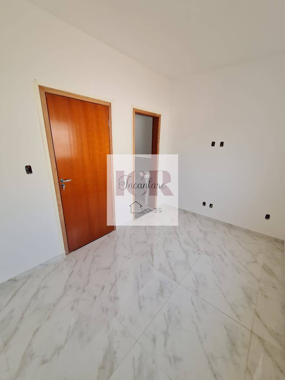 Casa à venda com 2 quartos, 85m² - Foto 16