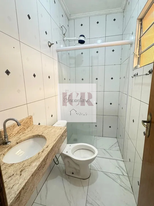 Casa à venda com 2 quartos, 54m² - Foto 4