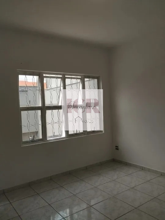 Casa à venda com 2 quartos, 120m² - Foto 4