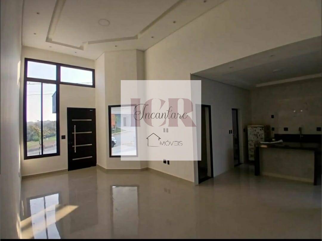 Casa à venda com 3 quartos, 145m² - Foto 1