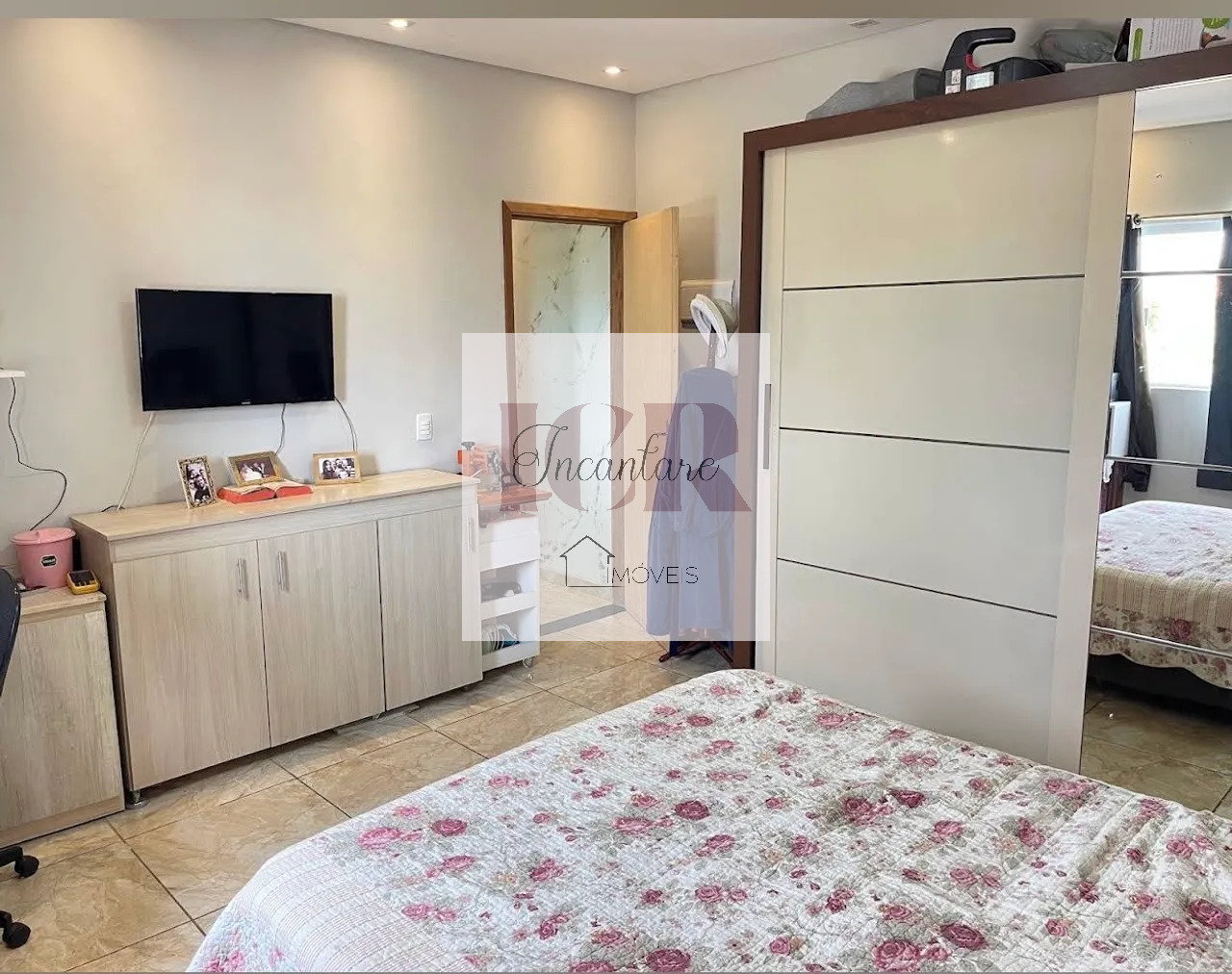 Casa à venda com 3 quartos, 150m² - Foto 4