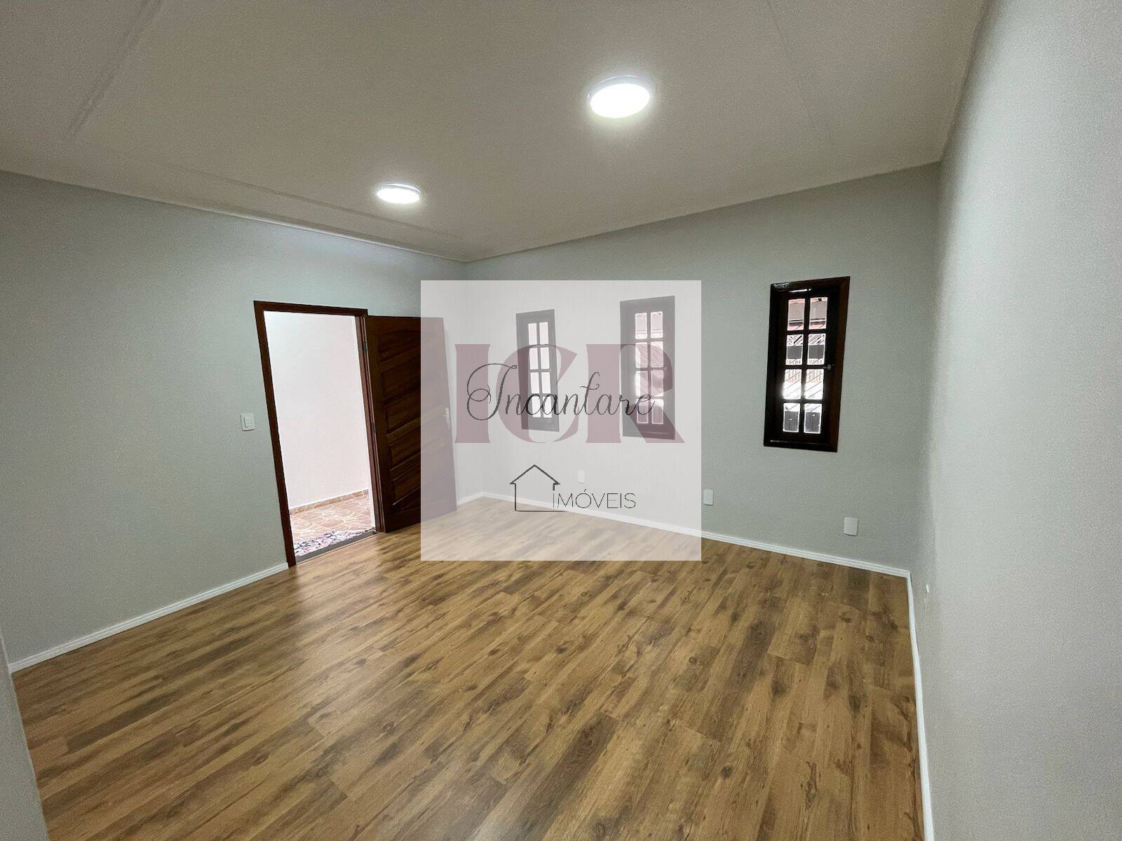 Casa à venda com 3 quartos, 128m² - Foto 14