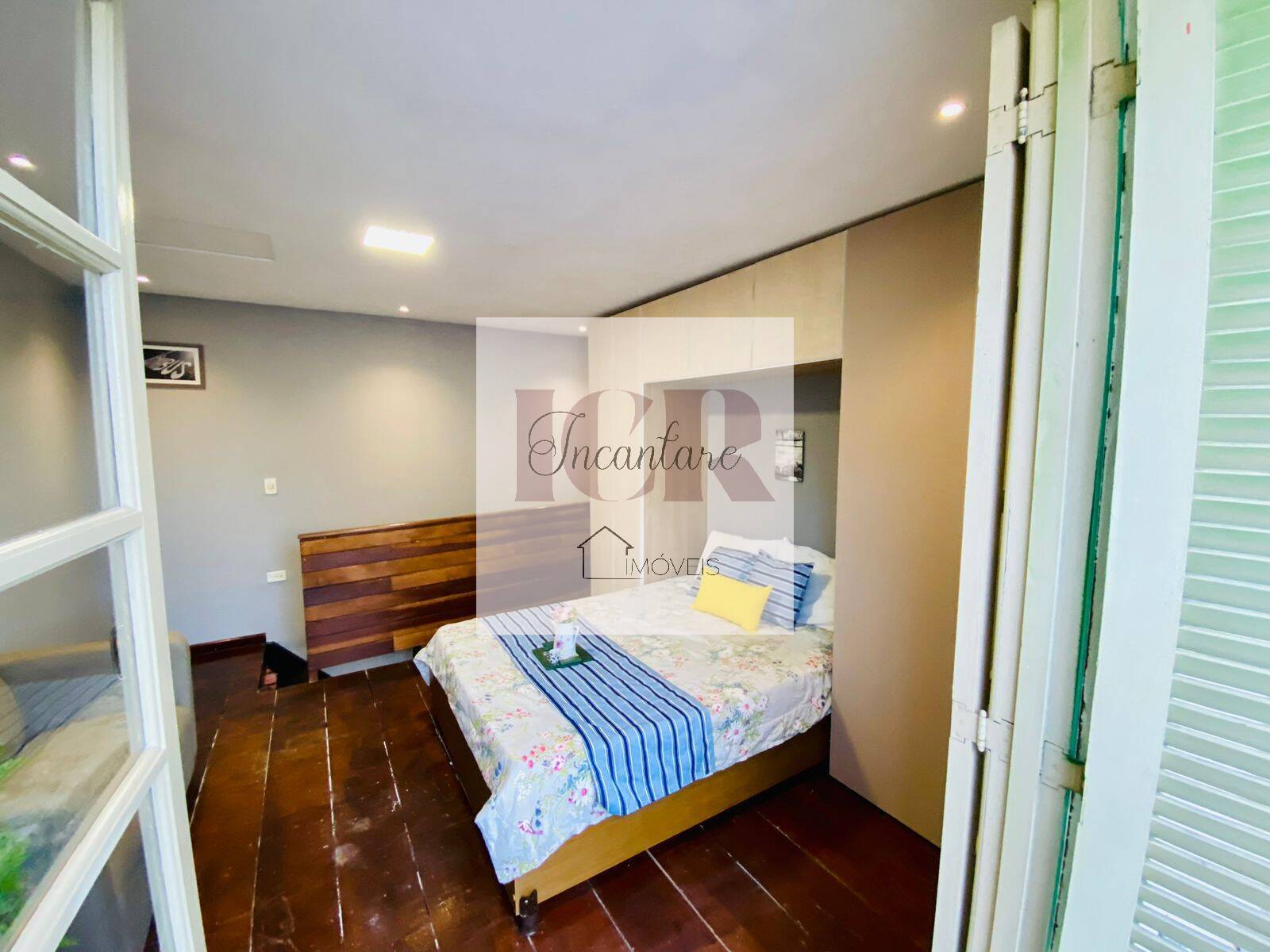 Apartamento à venda com 1 quarto, 45m² - Foto 11