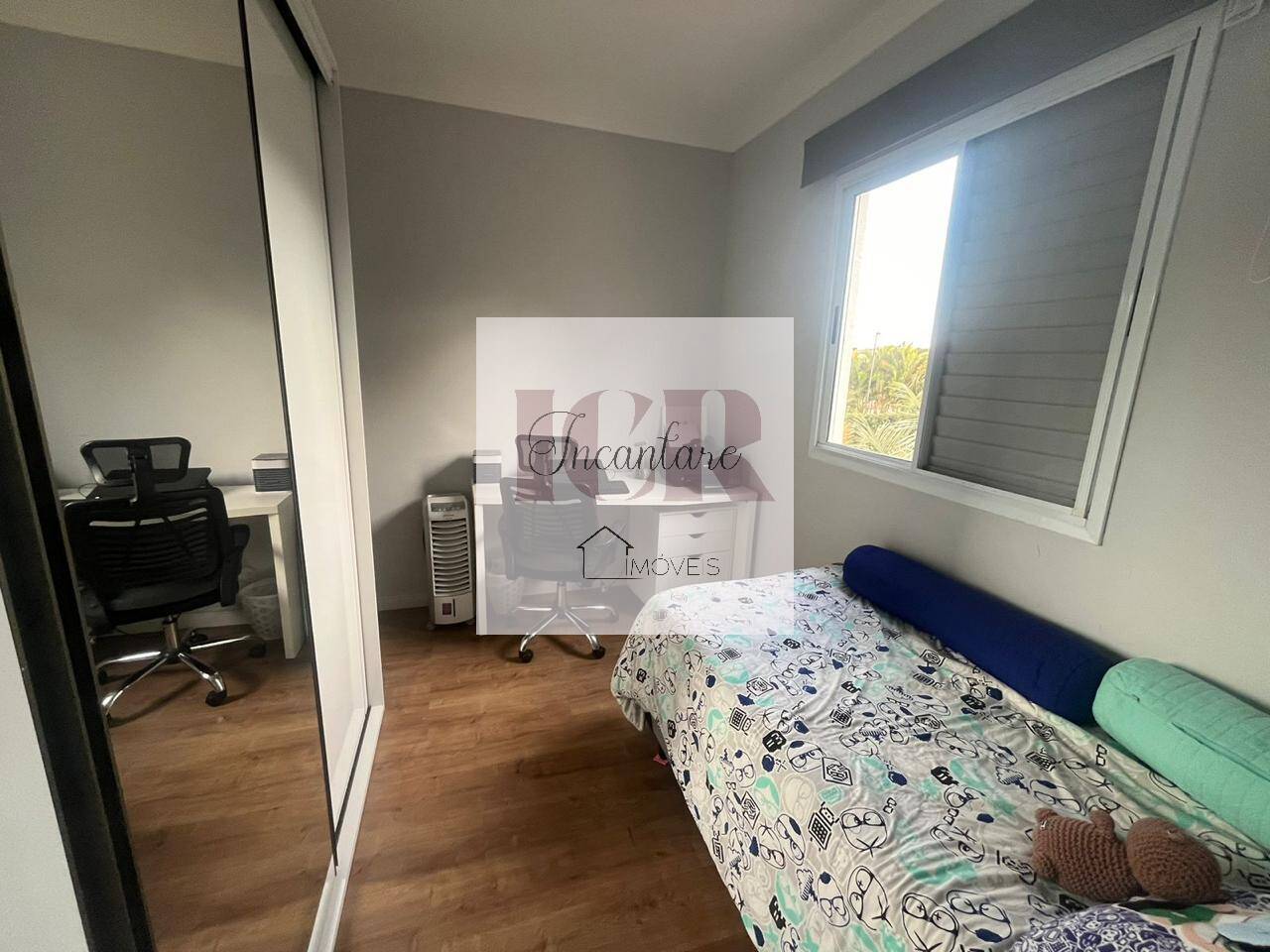 Apartamento à venda com 2 quartos, 72m² - Foto 5