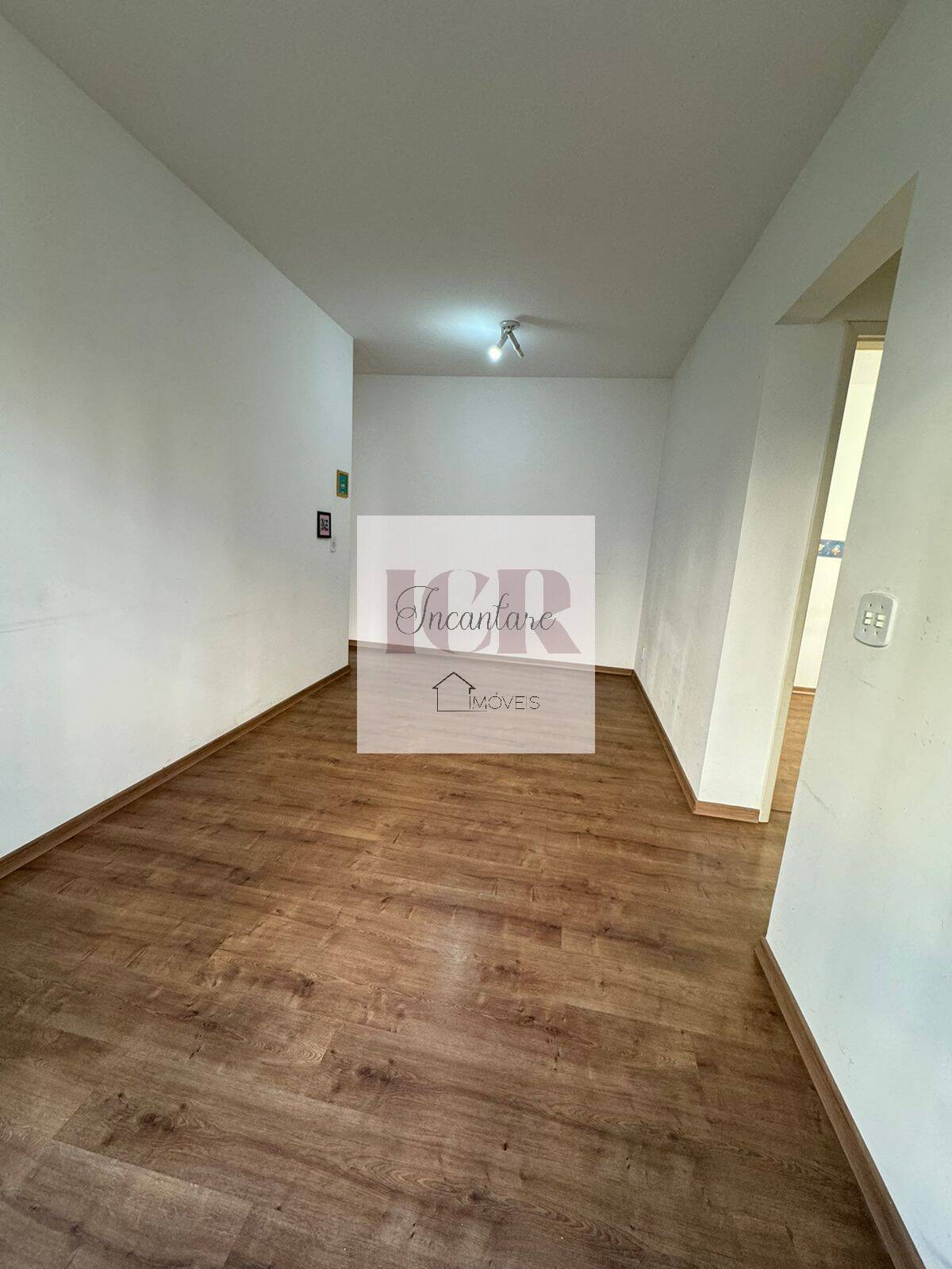 Apartamento à venda e aluguel com 2 quartos, 57m² - Foto 3