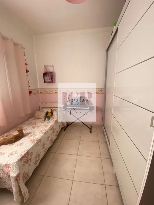 Casa à venda com 2 quartos, 57m² - Foto 4