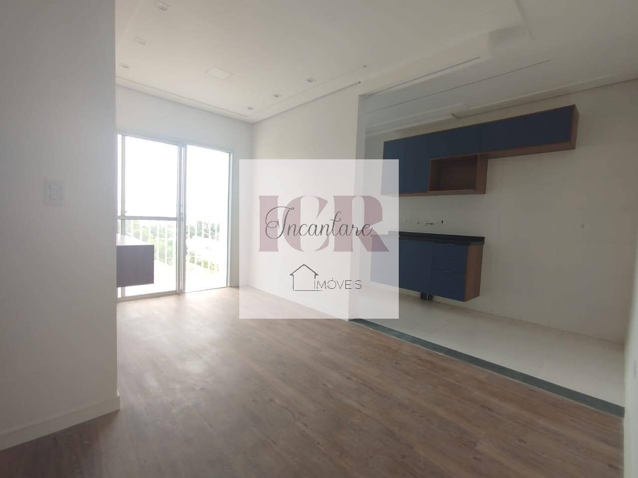 Apartamento à venda com 2 quartos, 46m² - Foto 1